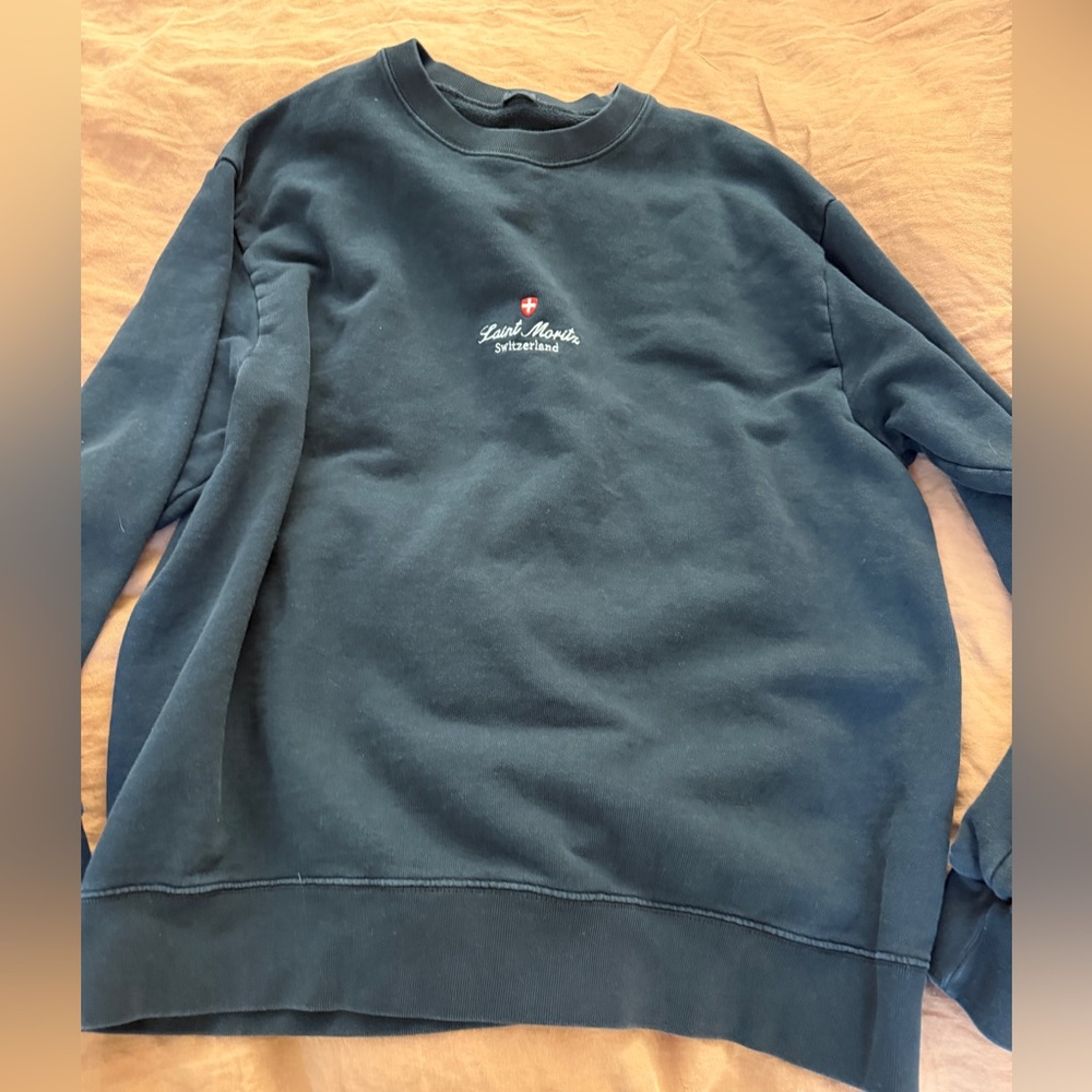Brandy Melville sweatshirt